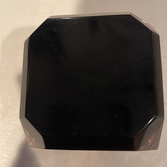 EUC: 21 Uncirculated 1986D Pennies in a Nine Faced Acrylic Polyhedron - Picture 4 of 5